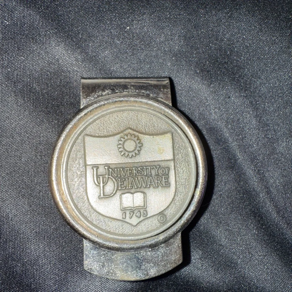 University of Delaware 1743 money clip vintage coin clip